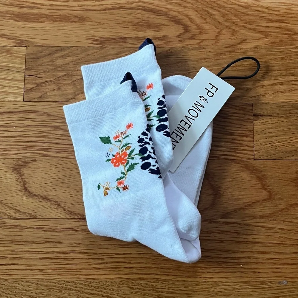 Free People Forest Floral Embroidered Socks, 1 pair, NWT